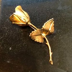 Giovanni Gold toned Rose Brooch